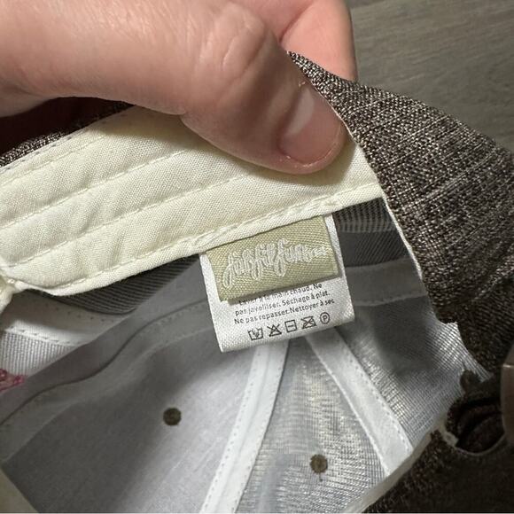 FabFitFun Heather Gray & Pink Embroidered Logo Baseball Cap Hat - Picture 5 of 6